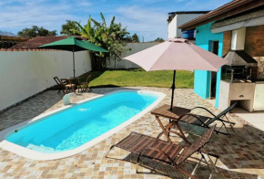 Casa de Praia em Bertioga, São Paulocom Piscina Ar Condicionado Wifi a 500m do Mar